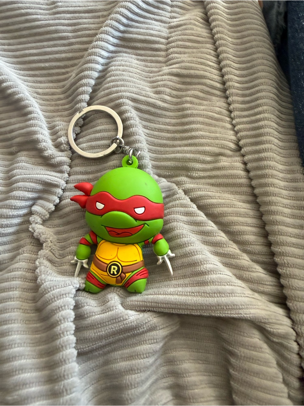 Teenage Mutant Ninja Turtles Red Mask Raphael Keychain Toy